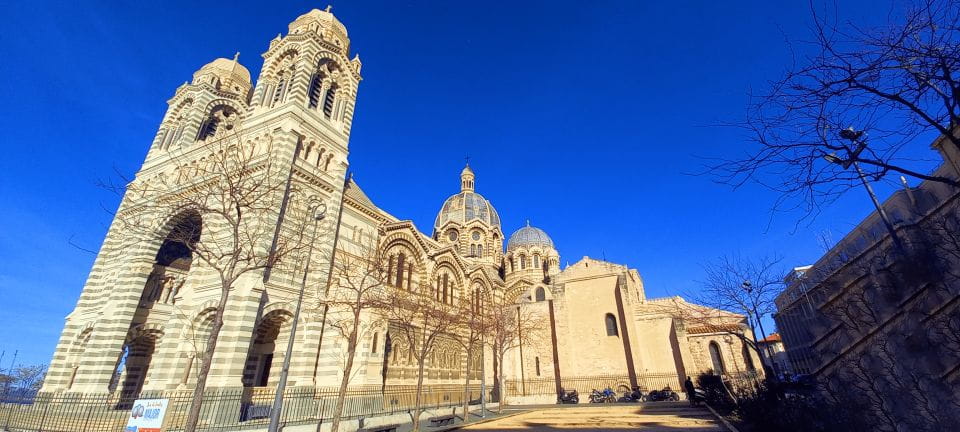 Marseille: Discover on a Walking Tour the Charm of the City - Vibrant Le Panier Neighborhood