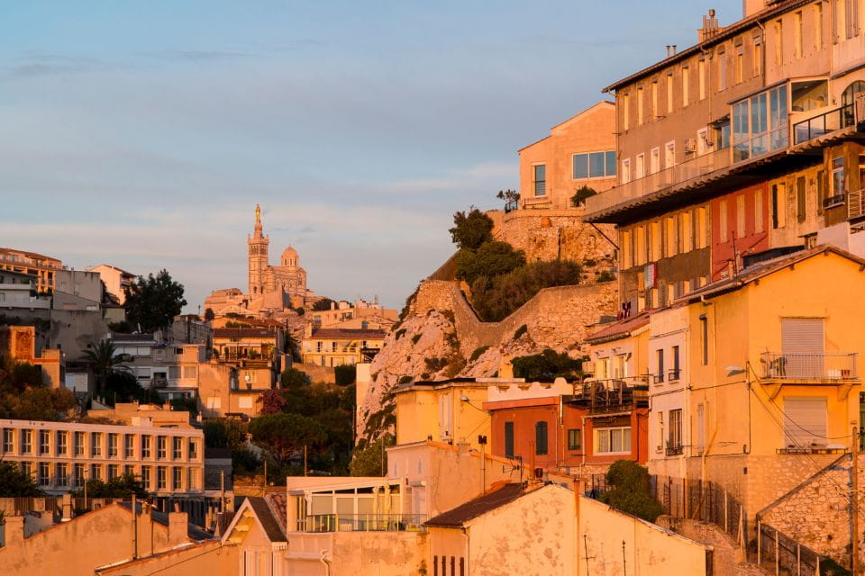 Marseille: First Discovery Walk and Reading Walking Tour - Uncovering Hidden Gems and Picturesque Places