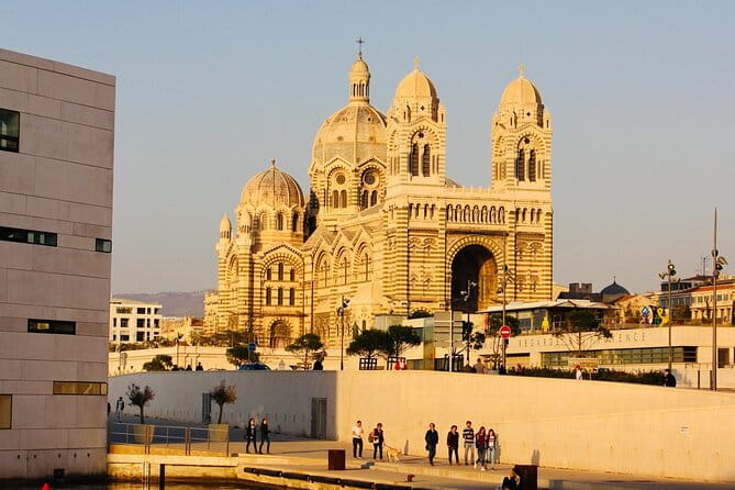 Marseille Old Town Exploration Game and Tour - The Old Port and Archaeological Marvels