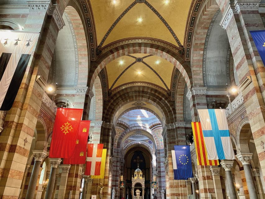 Marseille: Panier District Smartphone Audio Walking Tour - Tour Highlights