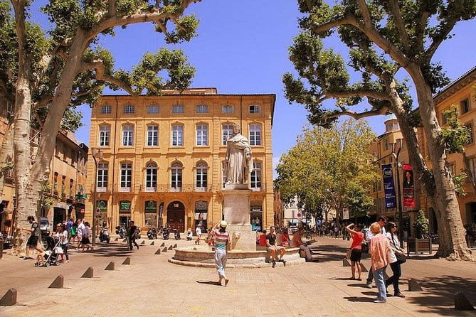 MARSEILLE Shore Excursion : Taste of Provence Aix and Cassis - Who Is This Tour Best For?