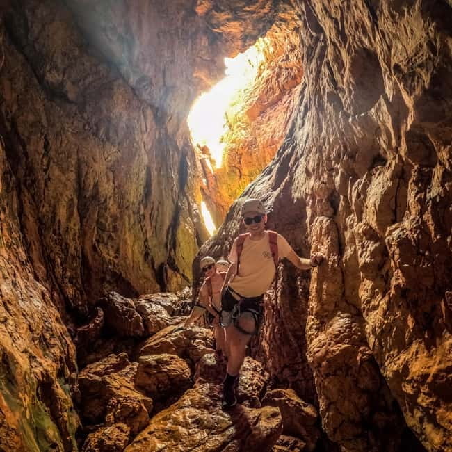 Marseille : Sormiou Via Corda in the Calanques - Level 1 - Discover the Magic of the Calanques from a Different Angle