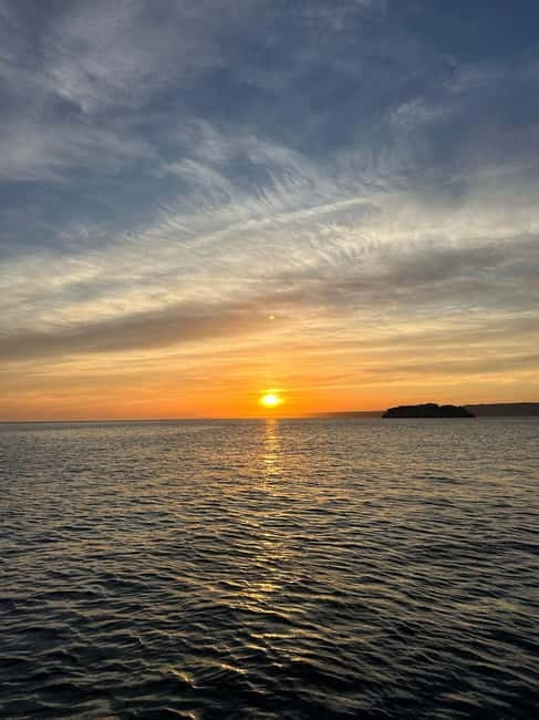 Marseille: Sunset catamaran cruise, buffet & drinks - Practical Details: Booking, timing, and what to bring