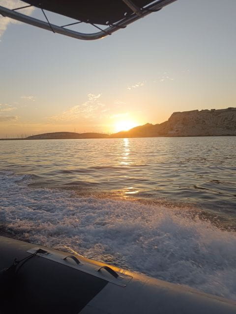 Marseille: Sunset Frioul Archipelago Boat Cruise - The Journey Along Kennedy Corniche and Vallon des Auffes