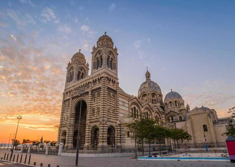 Marseille's Classics : Le Panier Guided Tour - Key Points and Takeaways
