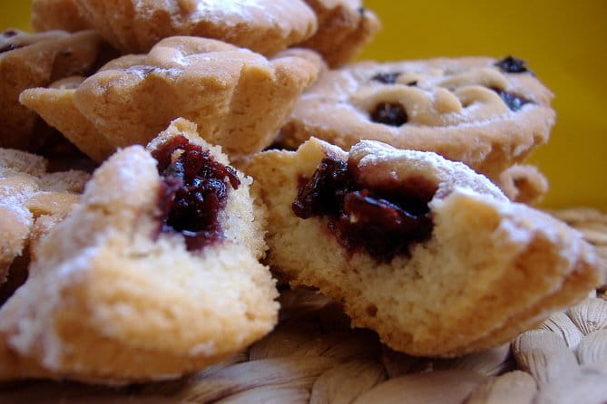 Martina Franca: a gem among Baroque and Rococo style with bocconotti tasting - Discover Martina Franca’s Architectural Gems and Local Flavors