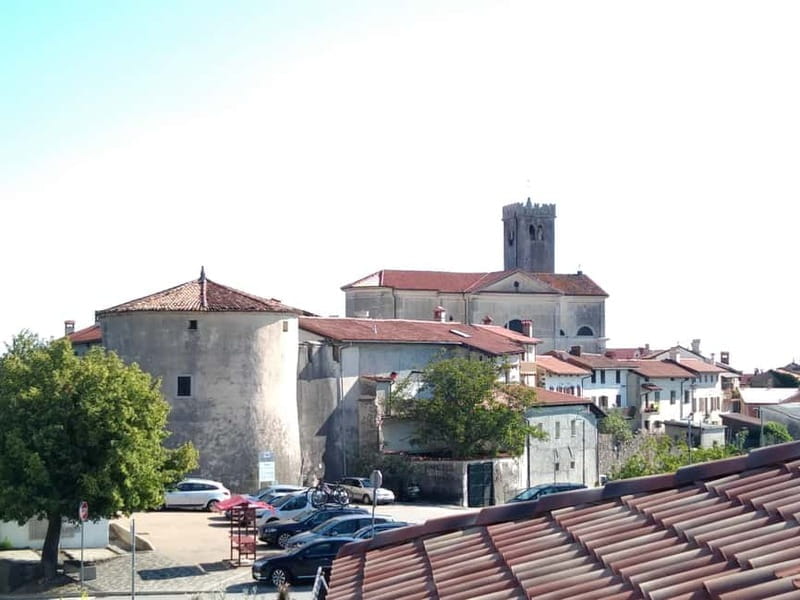 martno: Village Walking Tour with Local Guide - Exploring Martno: A Walk Through Time and Village Life