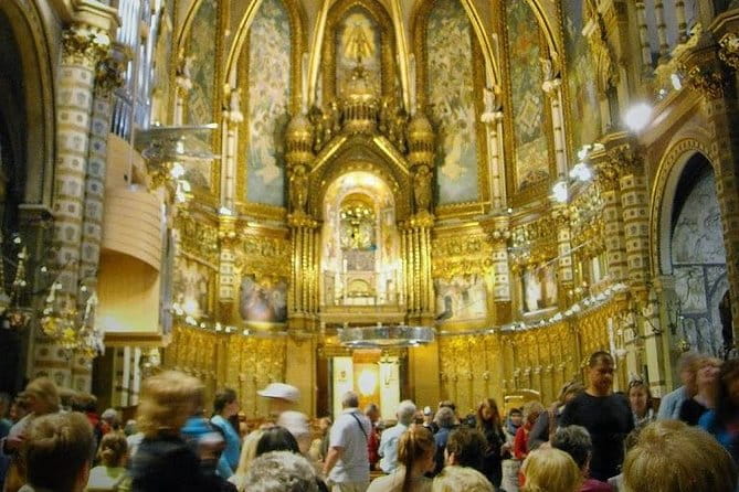 Marvellous Montserrat Private Day Tour : Train & Cable-car tickets Included - Price and Value: A Closer Look