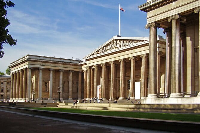 Marvels at the British Museum: Rosetta Stone, Parthenon, Mummies - Who Will Appreciate This Tour?