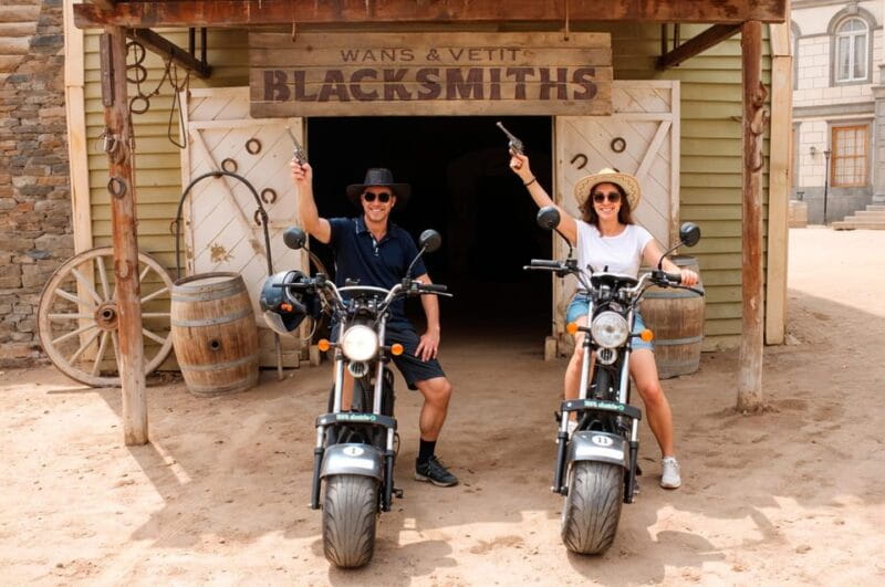 Maspalomas: E-Scooter or E-Bike Tour+Western Town Sioux City - Key Points / Takeaways