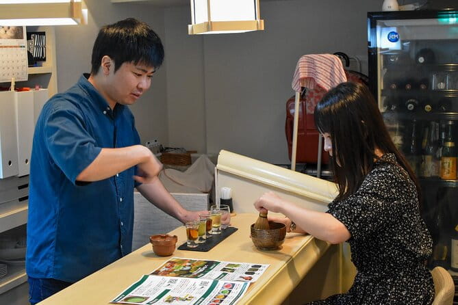 Matcha Experience With of Japanese Tea Tasting in Tokyo - Sampling the Japanese Tea Varieties