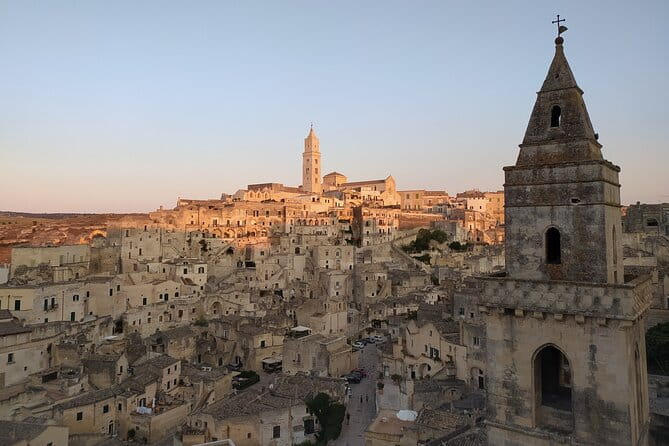 Matera Walk Through History - Inside a Typical Cave House: Living History Revealed