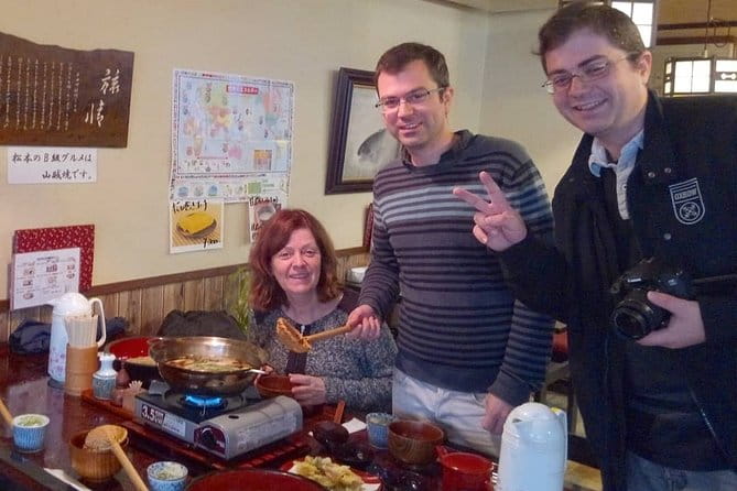 Matsumoto Castle Tour & Soba Noodle Experience - Exploring Matsumoto Castles Rich History