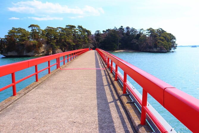 Matsushima Sightseeing Tour With Guided Tour - Discover the Treasures of Sendai