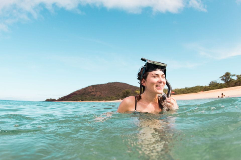 Maui: Molokini Snorkel and Performance Sail With Lunch - Wetsuits and Towels Availability