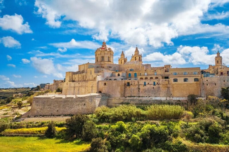 Mdina at Sunset: Small Group Tour of the Ancient city - Entering the Heart of Malta’s Medieval Marvel