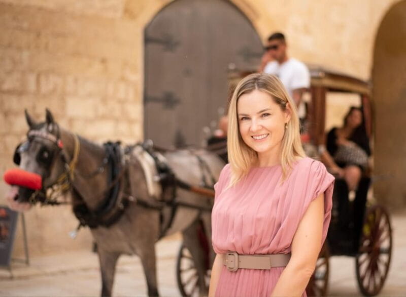 Mdina Professional Photoshoot 45 min over 70 digital Photos - The Photos and Delivery Timeline