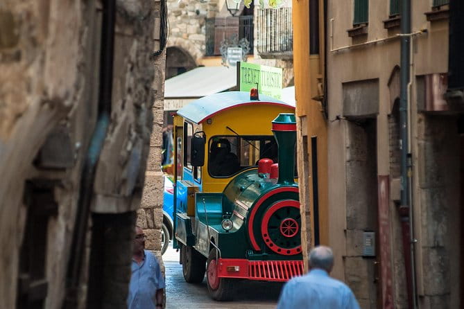 Medieval Three Villages Small Group Day Trip from Barcelona - A Deep Dive into the Experience