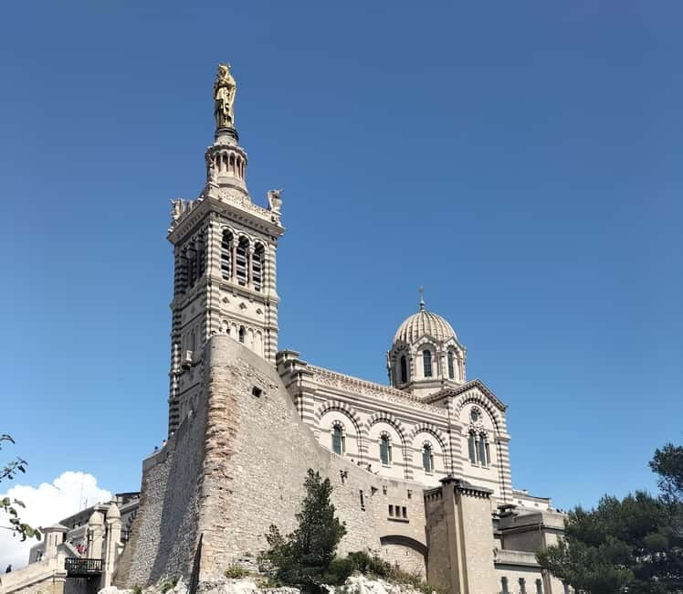 Mediterranean Dream: Cassis, Calanques boat & appetizer - Wine Tasting at Cap Canaille