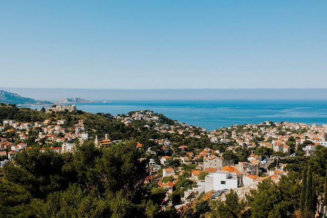 Mediterranean Dream : Cassis, Calanques Boat Ride & Appetizer - FAQ