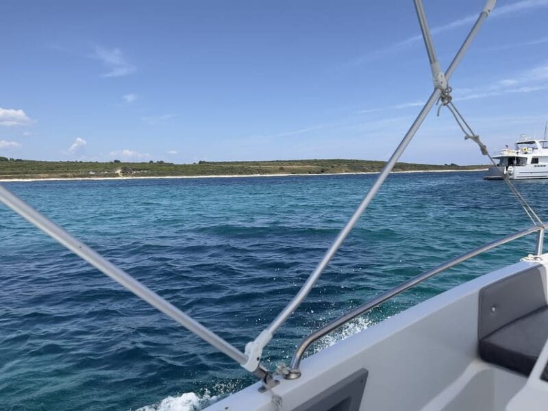 Medulin: Morning on Speedboat with Cave & Island Snorkeling - The Sum Up