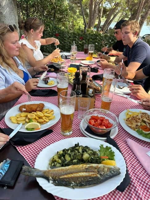 Medulin: Private Speedboat Tour to Cres Island - FAQ