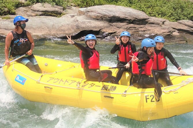 Meet at 10:00am on Site - Half-Day Rafting Tour (3 Hours) - Inclusions