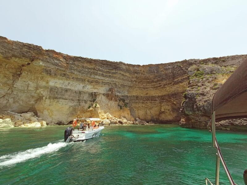 Mellieha: 3:00pm Speedboat round Comino Caves 2h Blue Lagoon - Key Points/Takeaways