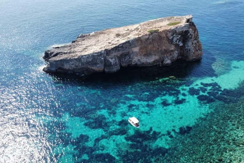 Mellieha: Private boat for 5 people to Comino & Blue Lagoon - The Practical Side: What to Expect