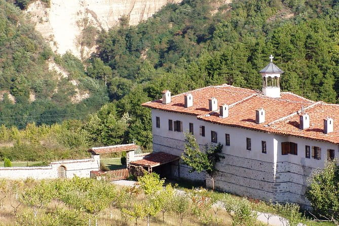 Melnik Wine Tasting tour from Sofia - Marveling at Melnik’s Rock Formations