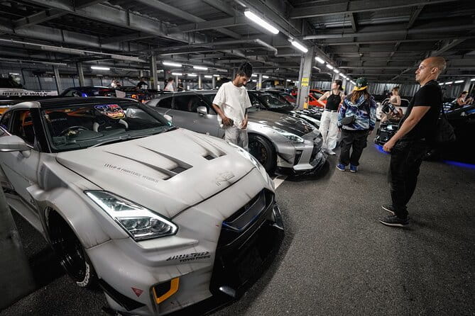 Membership Car Club GTR35 Libertywalk Daikoku Car Meet Photoshoot - Experiencing Tokyos Vibrant Car Culture