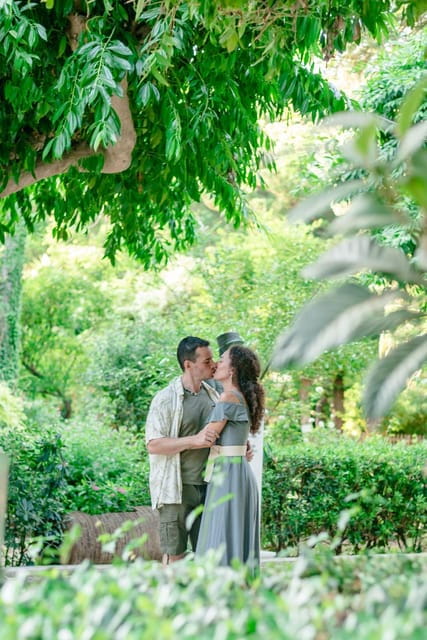 Memories in Athens: Acropolis and Plaka Photoshoot - FAQ