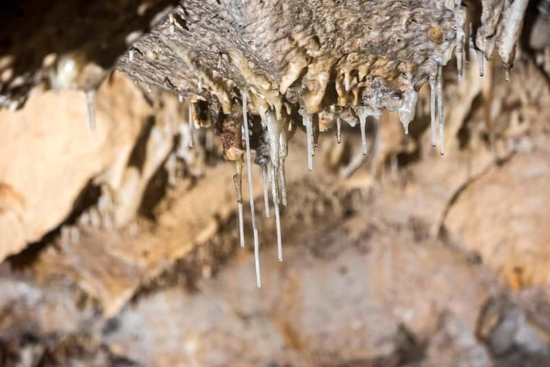 Menorca : Cova de s'Aigua Guided Visit - Key points / Takeaways