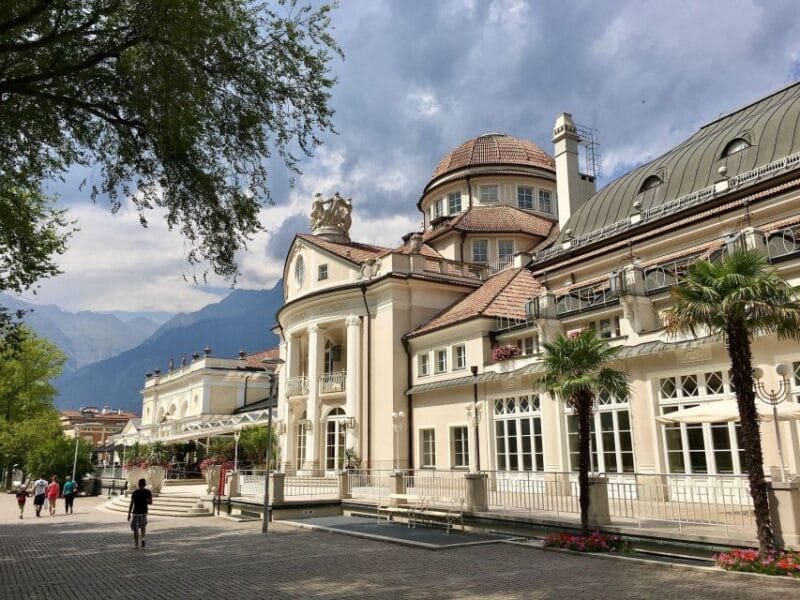 Merano Private Guided Walking Tour - Price and Logistics