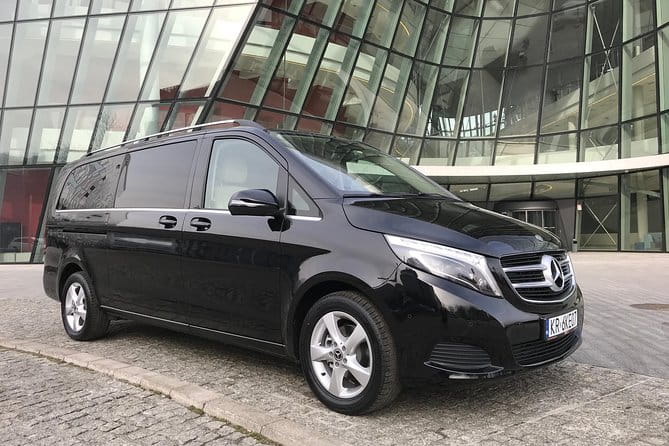 Mercedes V Class VIP minivan Kraków - Introduction: A Touch of Luxury in Kraków Transportation