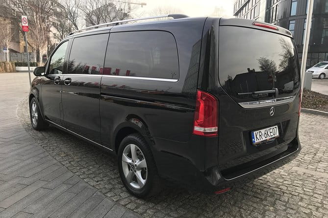 Mercedes V Class VIP minivan Kraków - Why a Private Minivan Service Makes Sense in Kraków