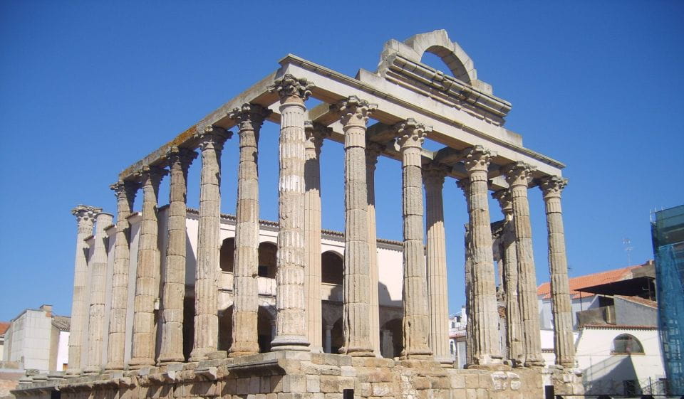 Merida: Guiding Walking Tour With Theater and Amphitheatre - Key Highlights of the Tour