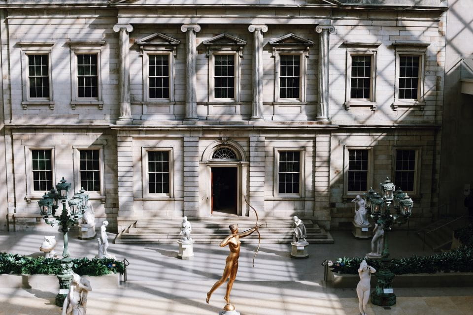 MET + Central Park Combo Tour - Metropolitan Museum of Art