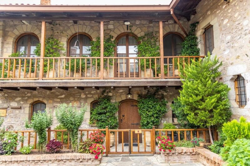 Meteora Monasteries "Byzantine Walks" From Thessaloniki - The Journey to One of Greece’s Most Stunning Wonders