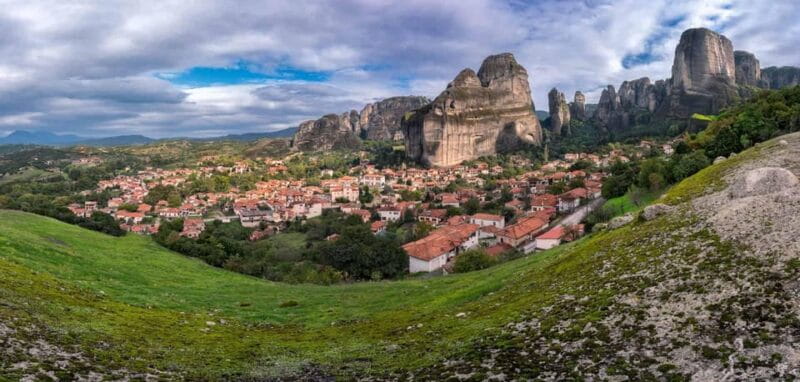Meteora: Morning Monasteries Tour with Photo Stops - Key points / Takeaways