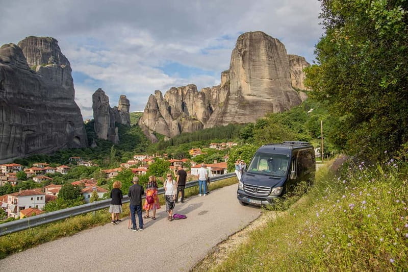 Meteora: Sunset Small Size Tour with Monastery & Caves visit - Discovering the Oldest Church in Meteora and the Byzantine Church of Virgin Mary