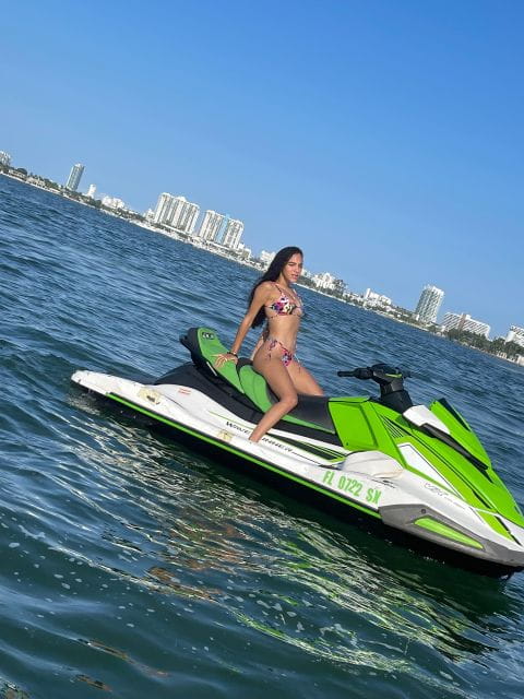 Miami: Miami Beach Jetski Ride With Boat and Drinks - Itinerary