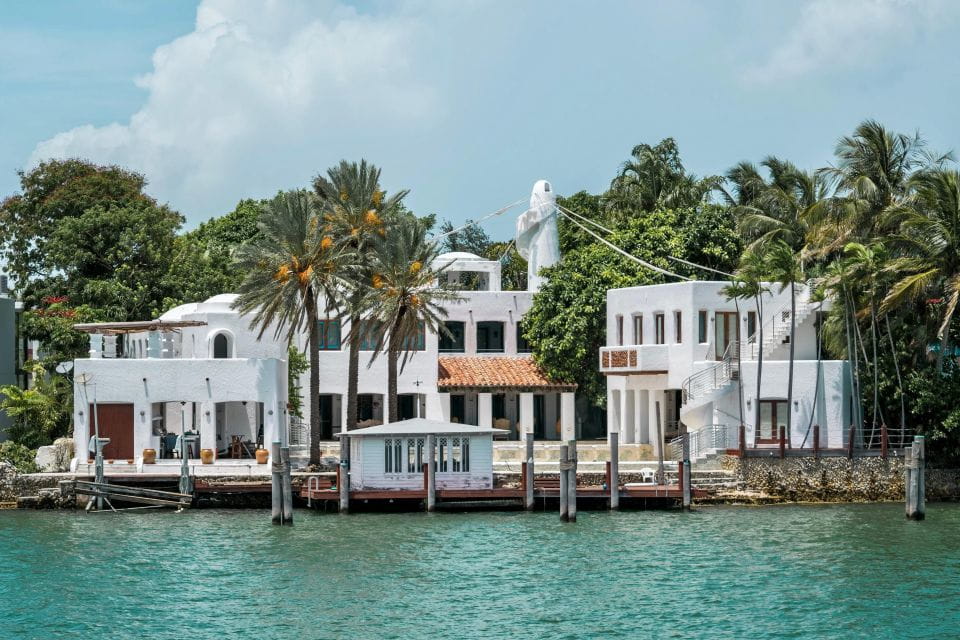 Miami: Star Island & Skyline 90 Min Cruise Adventure! - Onboard Experience