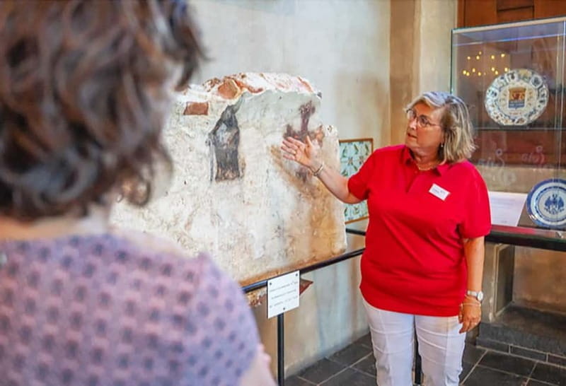 Middelburg: Guided Tour Townhall Middelburg - Who Should Book This Tour?