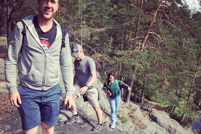 Midnight Sun and Campfire - National Park evening hike Stockholm - FAQ