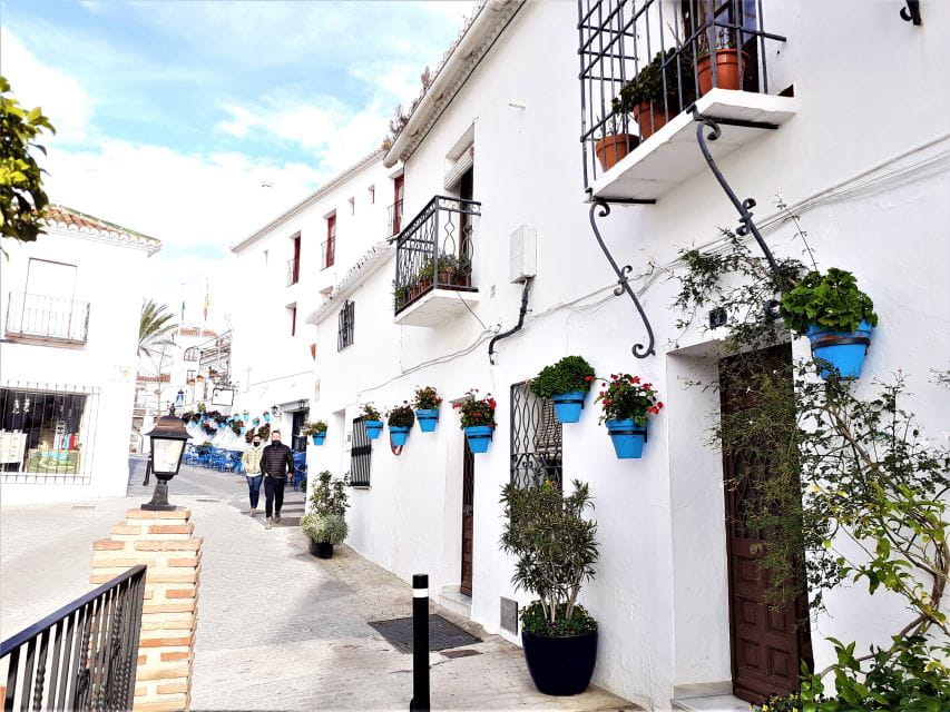 Mijas: Group Walking Tour - Booking and Cancellation Policy