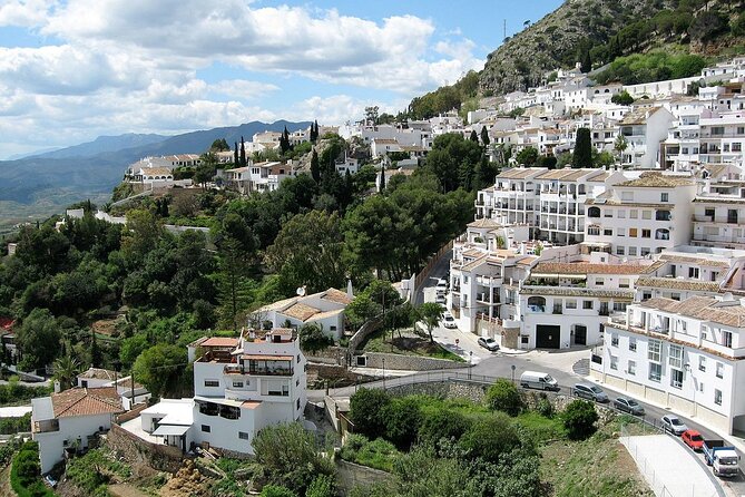 Mijas: Panoramic City Tour With an Electric Tuk Tuk - Tour Duration