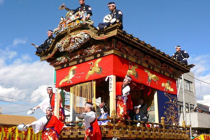Mikoshi, a Portable Shrine Into the River! Chichibu Kawase Fest. - Witnessing the Mikoshi Procession