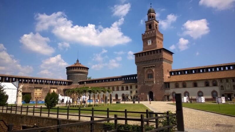 Milan 3Hour Cultural Bike Tour - Key points / Takeaways