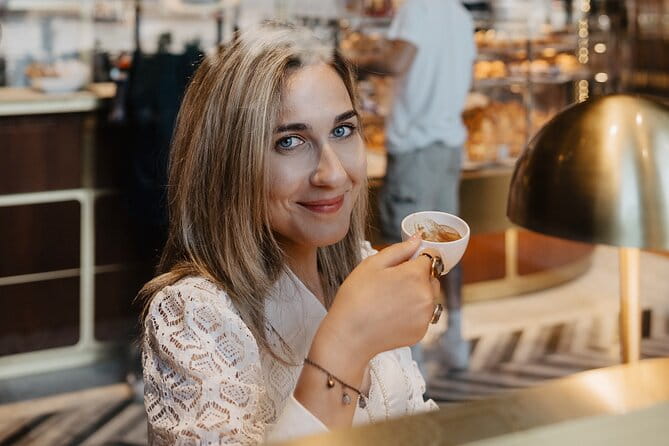 Milan coffee & history crawl with a licensed tour guide - Key points / Takeaways